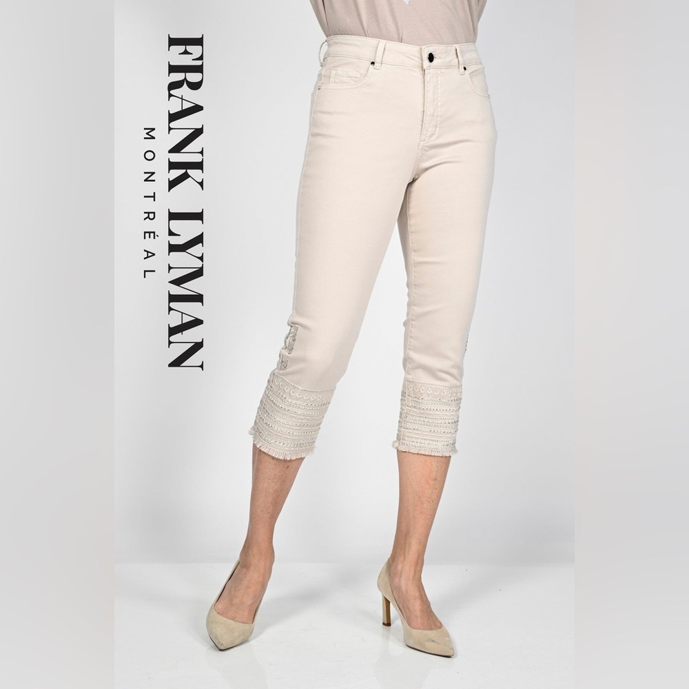 Frank Lyman Design Cropped Jeans With Embellishment Style 236671U